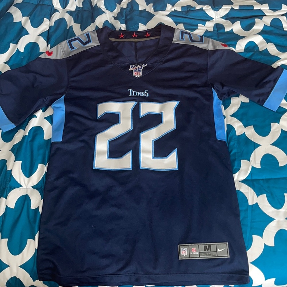 Barley worn Derek Henry Jersy